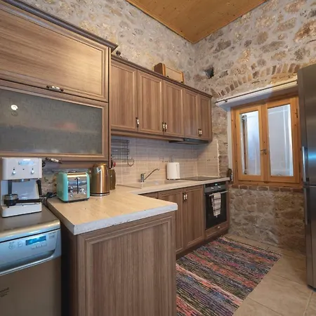 Renovated Spacious Old Wine Cellar *menecrates* *